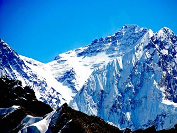 Mt. Lhotse (8516m)